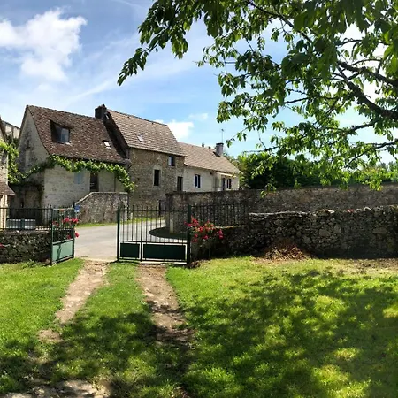 Maison Calme Avec Jardin A *