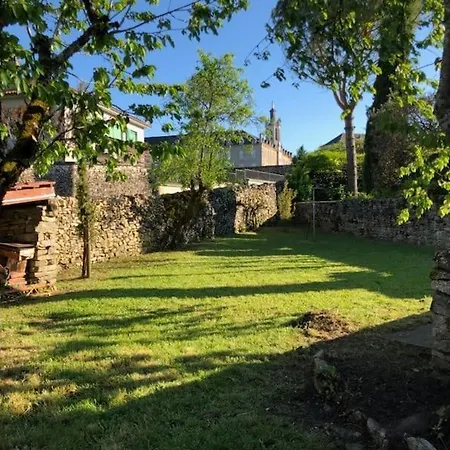 Maison Calme Avec Jardin A