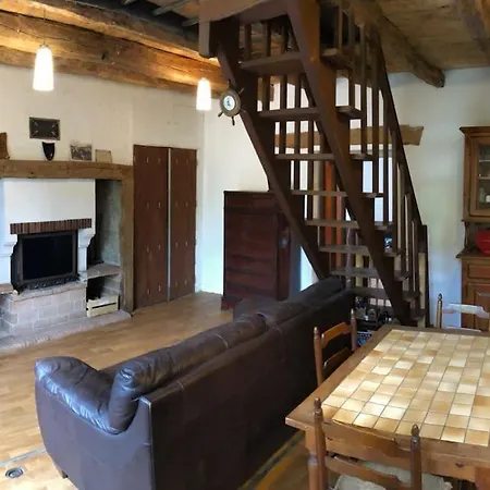 Maison Calme Avec Jardin A Gramat